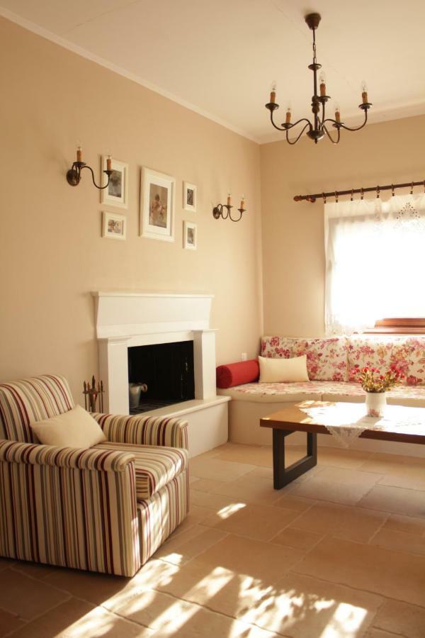 *Villa Pap-Live The Greek Hospitality In A Village* Nea Sampsounta Exterior foto